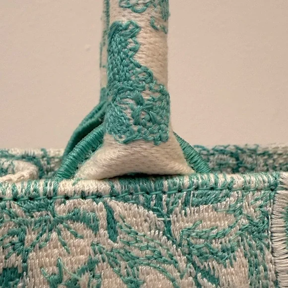 NEW 2024 Christian Dior Medium Jade Green Dioriviera Book Tote Handbag - Picture 7 of 11